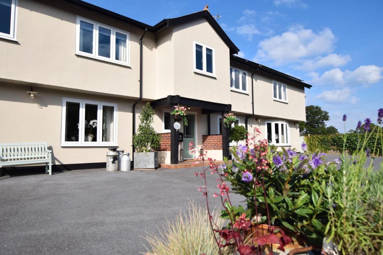 The Old Dairy B&B Lympstone Exterior photo